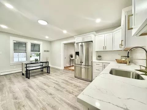 237 Chicopee St, Chicopee, MA 01013 photo 18