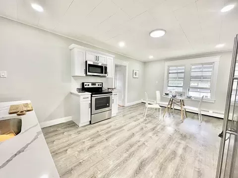 237 Chicopee St, Chicopee, MA 01013 photo 8