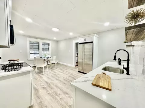 237 Chicopee St, Chicopee, MA 01013 photo 28
