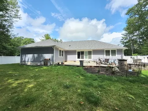 10 Nottingham Cir, Spencer, MA 01562 photo 6