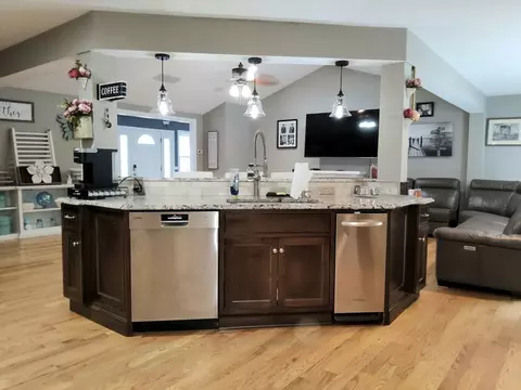 10 Nottingham Cir, Spencer, MA 01562 photo 7