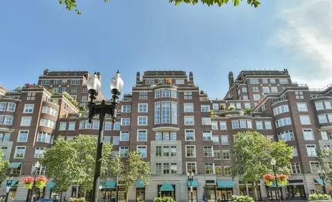 300 Boylston St #710, Boston, MA 02116