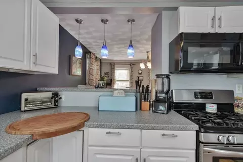 18 Fair St, Gloucester, MA 01930 photo 13