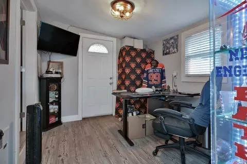 18 Fair St, Gloucester, MA 01930 photo 21