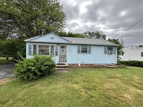 34 Fanwood Ave, Chicopee, MA 01020