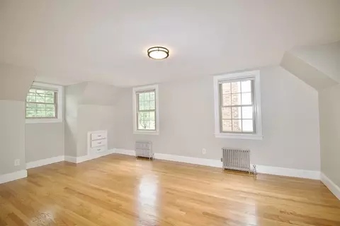 153 Gillette Ave, Springfield, MA 01118 photo 18