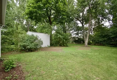 153 Gillette Ave, Springfield, MA 01118 photo 28