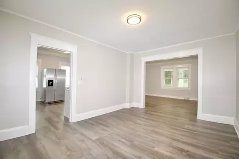 107 Britton St, Chicopee, MA 01020 photo 5
