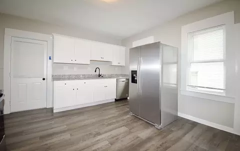 107 Britton St, Chicopee, MA 01020 photo 11