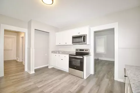 107 Britton St, Chicopee, MA 01020 photo 8