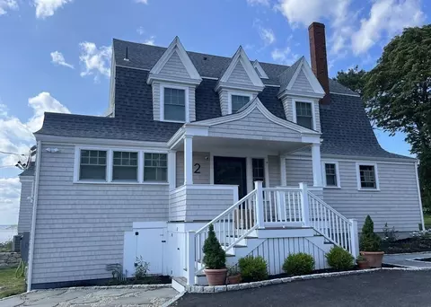 12 Crest Rd, Hull, MA 02045