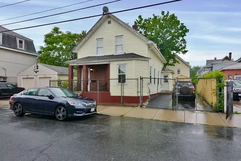 130 Exchange St, Lawrence, MA 01841