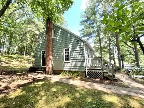 38 Boston Rd, Sutton, MA 01590 photo 4