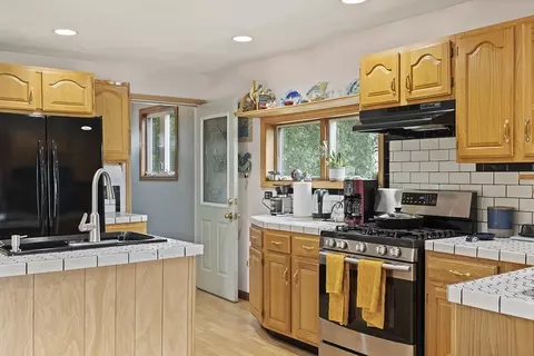 46 Central Ave, Hull, MA 02045 photo 15