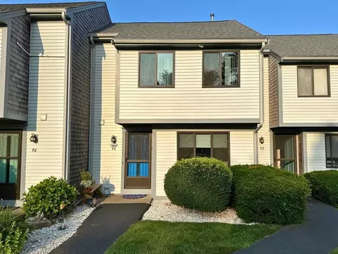 94 Chestnut Cir #94, Brewster, MA 02631
