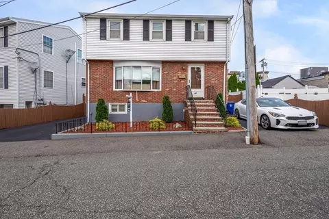 11 Douglas St, Revere, MA 02151