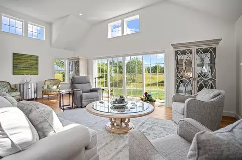 14 Cobblestone Cir, Mashpee, MA 02649 photo 16