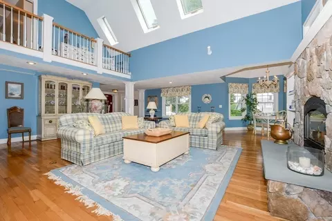 42 Parkwood Dr, Wareham, MA 02571 photo 13