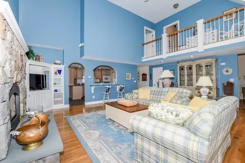 42 Parkwood Dr, Wareham, MA 02571 photo 12