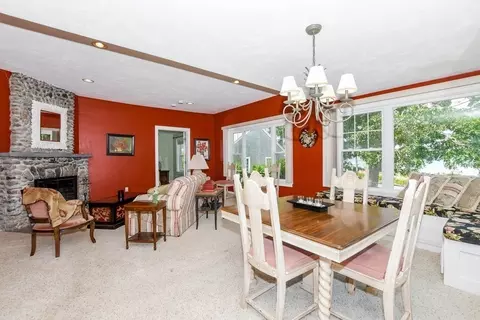 42 Parkwood Dr, Wareham, MA 02571 photo 8
