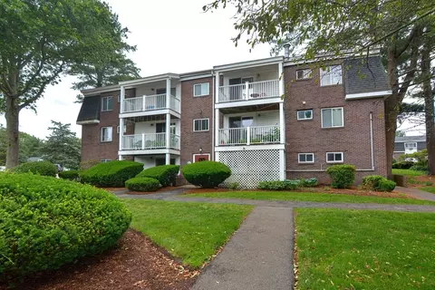 35 Will Dr #2, Canton, MA 02021 photo 4