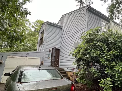 32 Heritage Dr #32, Bourne, MA 02532