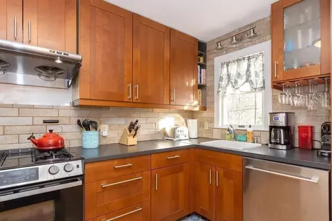 46 Madison St, Dedham, MA 02026 photo 13