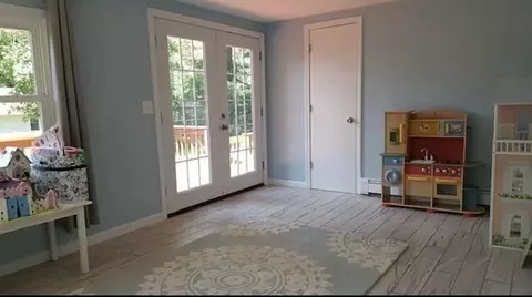 102 Harrow Rd, Springfield, MA 01118 photo 14