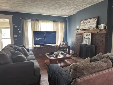 73-75 Leyfred Ter, Springfield, MA 01108 photo 17