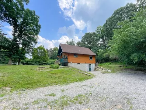 485 Elm St E, Raynham, MA 02767 photo 4