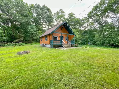 485 Elm St E, Raynham, MA 02767 photo 6