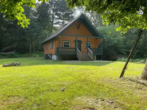 485 Elm St E, Raynham, MA 02767 photo 24