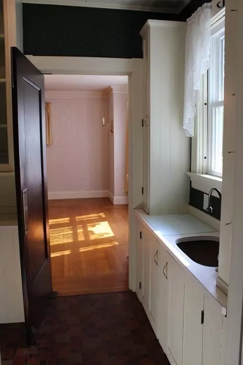 1260 Robeson St, Fall River, MA 02720 photo 6