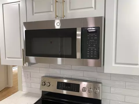 5 Leo Rd, Sharon, MA 02067 photo 5
