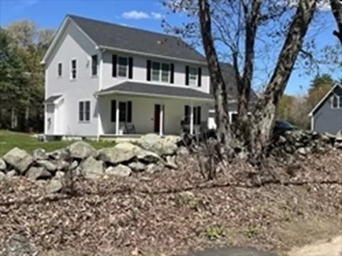 656 N Washington St, Belchertown, MA 01007