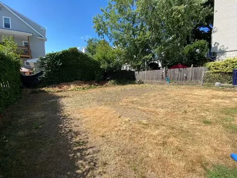 54 Sycamore St, Everett, MA 02149 photo 29