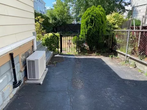 54 Sycamore St, Everett, MA 02149 photo 28