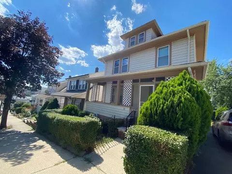 54 Sycamore St, Everett, MA 02149