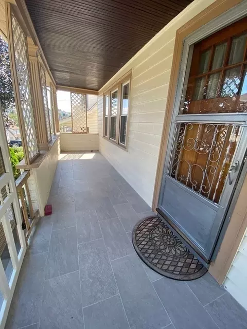 54 Sycamore St, Everett, MA 02149 photo 30