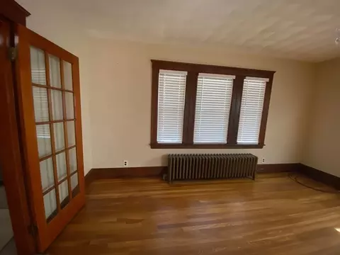 54 Sycamore St, Everett, MA 02149 photo 4