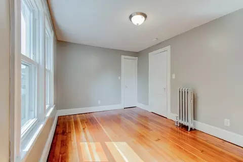 17 Belvidere St, Springfield, MA 01108 photo 11
