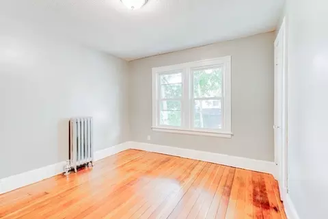 17 Belvidere St, Springfield, MA 01108 photo 13