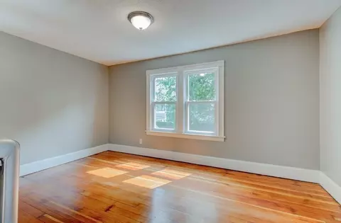 17 Belvidere St, Springfield, MA 01108 photo 10