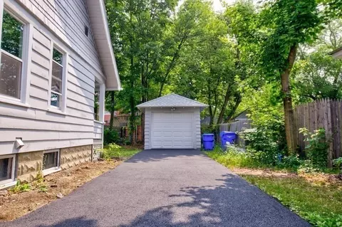 17 Belvidere St, Springfield, MA 01108 photo 24