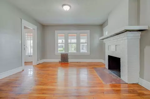 17 Belvidere St, Springfield, MA 01108 photo 7