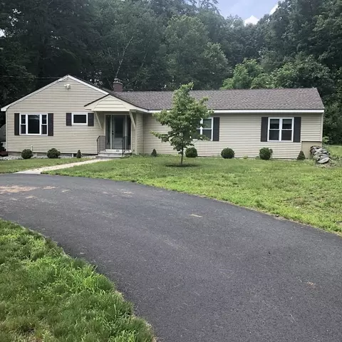 101 Parker Rd, Lancaster, MA 01523