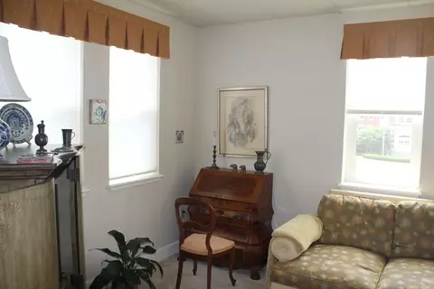 34 Sumner Ave #217, Springfield, MA 01108 photo 4