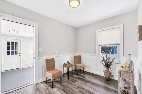 101 Monroe St, Chicopee, MA 01020 photo 8