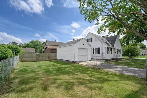 101 Monroe St, Chicopee, MA 01020 photo 4