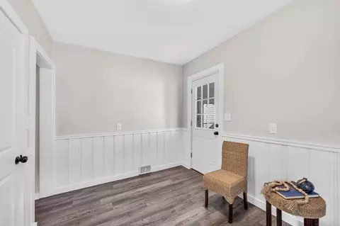 101 Monroe St, Chicopee, MA 01020 photo 10